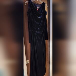 Chic Dark Navy Velvet Long Dress